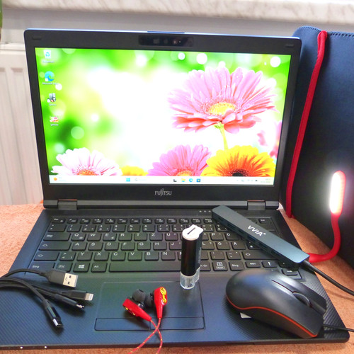 Fujitsu e5410 pollici - fujitsu, 14